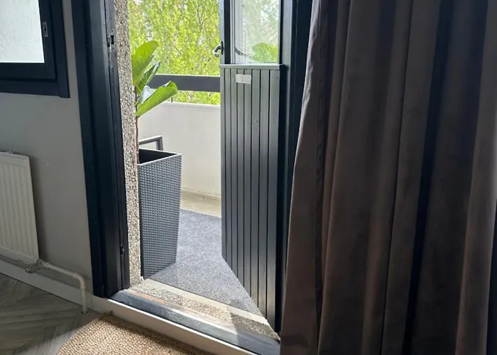 Modern Studio @ City Center